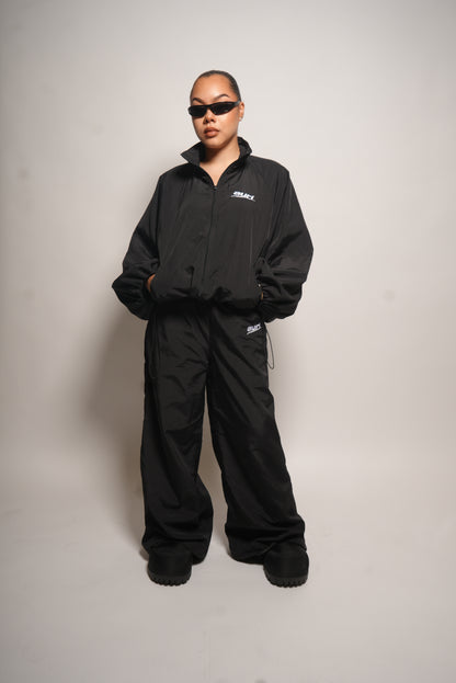 AURI SIGNATURE TRACKSUIT SET