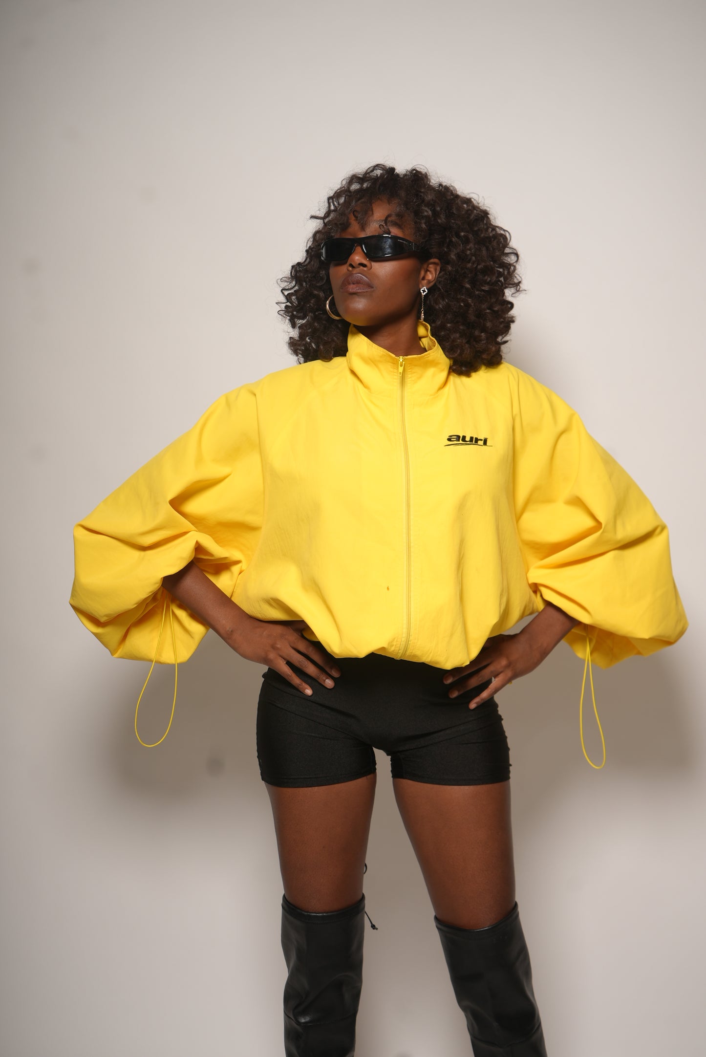 AURI SIGNATURE TRACKSUIT SET